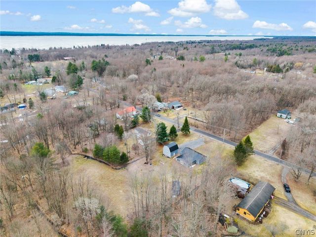 148 North Street, Constantia, NY 13042