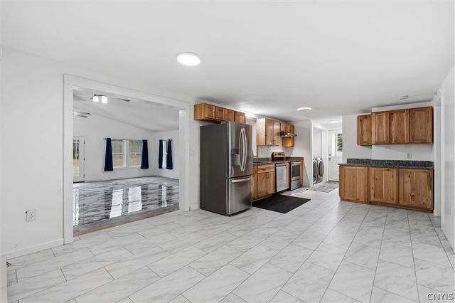 148 North Street, Constantia, NY 13042