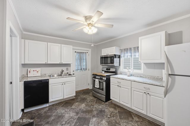 2119 Bradley Ave, Louisville, KY 40217