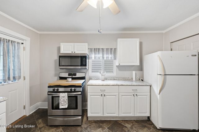 2119 Bradley Ave, Louisville, KY 40217
