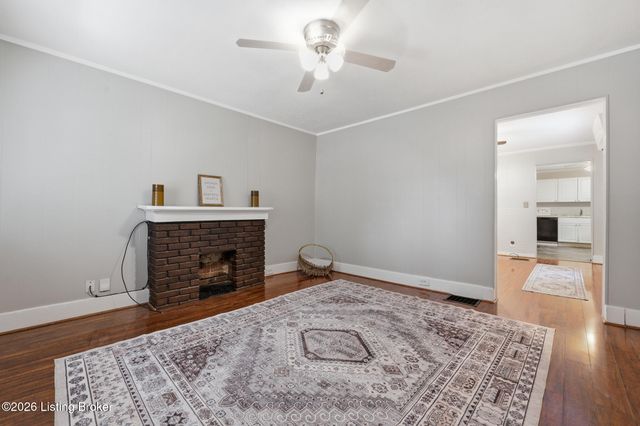 2119 Bradley Ave, Louisville, KY 40217