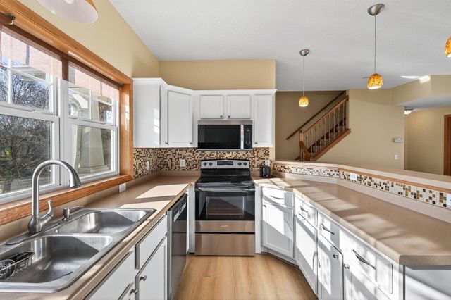 1351 Magnolia Avenue E 1351, Saint Paul, MN 55106