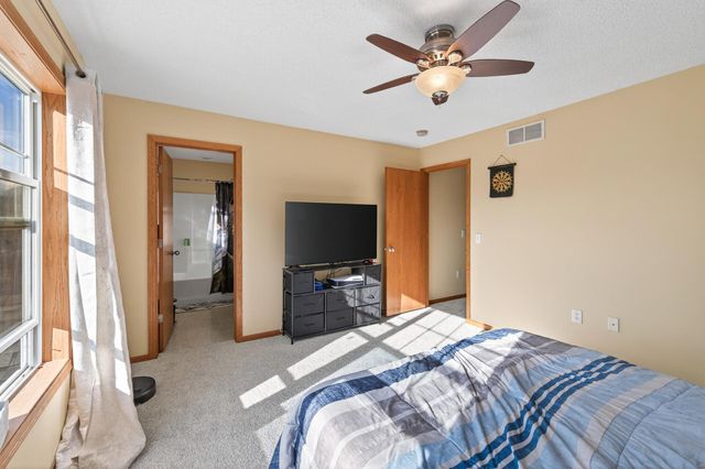 1351 Magnolia Avenue E 1351, Saint Paul, MN 55106