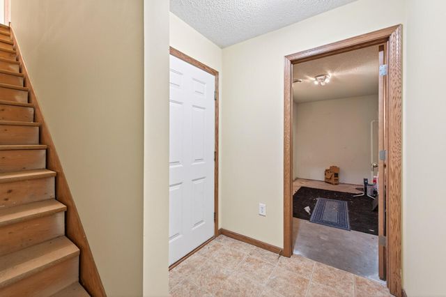 1351 Magnolia Avenue E 1351, Saint Paul, MN 55106