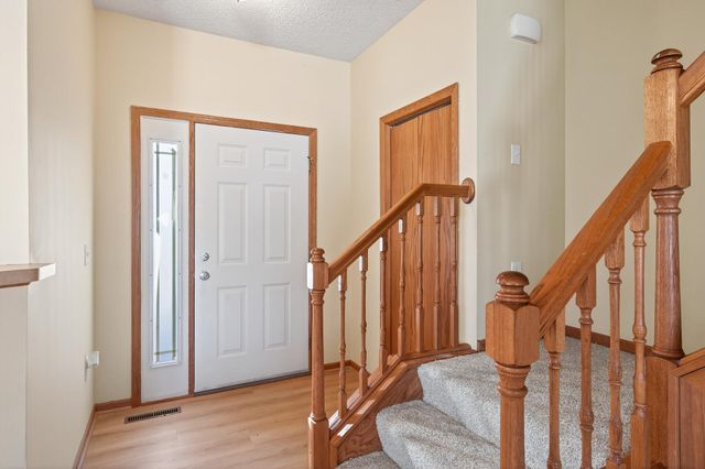 1351 Magnolia Avenue E 1351, Saint Paul, MN 55106