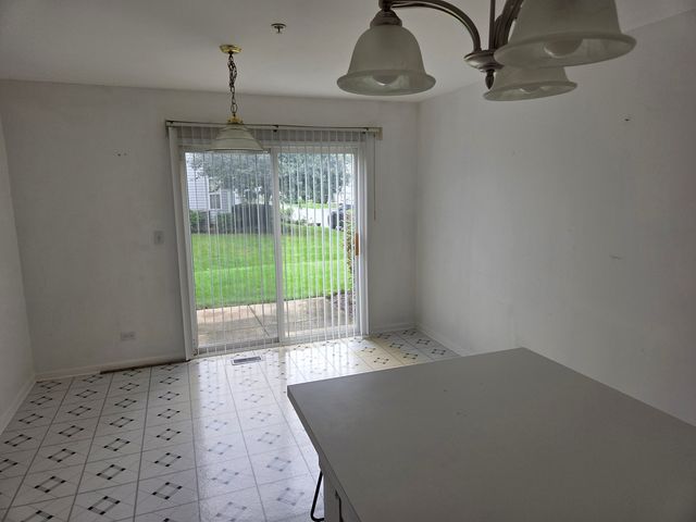 1214 ORLEANS Drive 1214, Mundelein, IL 60060