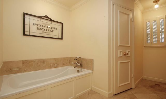 9402 Godstone Lane, Spring, TX 77379