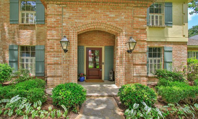9402 Godstone Lane, Spring, TX 77379