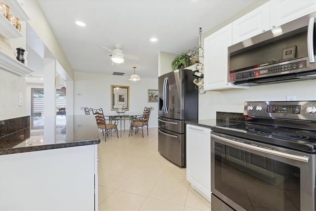 3612 S LOCKWOOD RIDGE ROAD, Sarasota, FL 34239