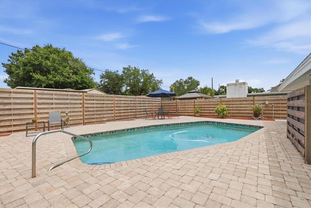 3612 S LOCKWOOD RIDGE ROAD, Sarasota, FL 34239