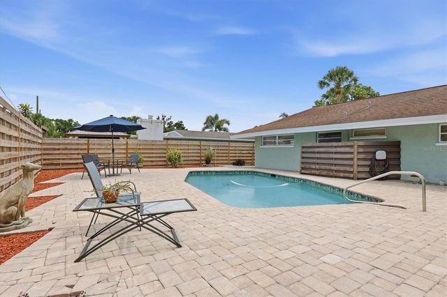 3612 S LOCKWOOD RIDGE ROAD, Sarasota, FL 34239