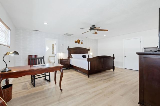 3612 S LOCKWOOD RIDGE ROAD, Sarasota, FL 34239