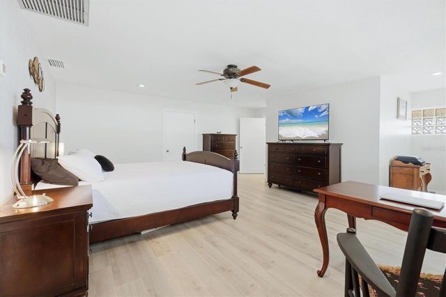 3612 S LOCKWOOD RIDGE ROAD, Sarasota, FL 34239