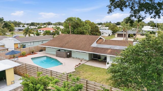 3612 S LOCKWOOD RIDGE ROAD, Sarasota, FL 34239