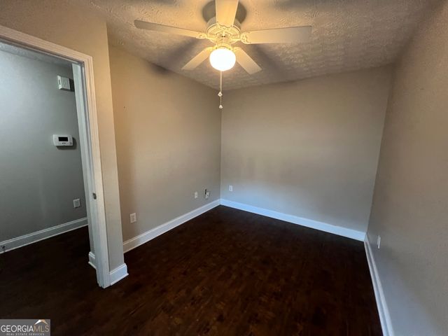 333 Tara Commons Circle, Loganville, GA 30052