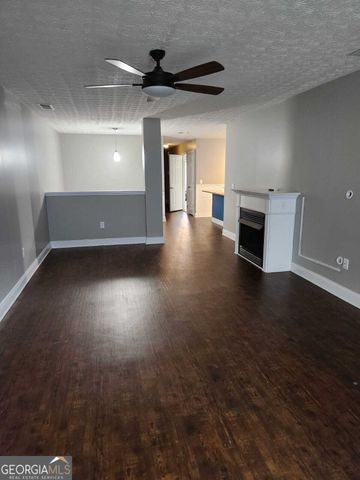 333 Tara Commons Circle, Loganville, GA 30052