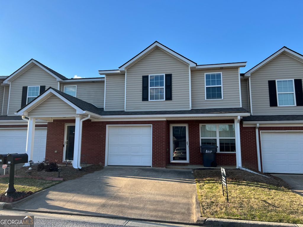 333 Tara Commons Circle, Loganville, GA 30052