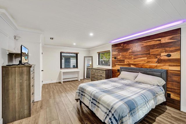 5612 Harding Street, Hollywood, FL 33021