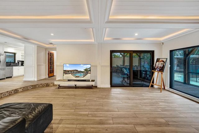 5612 Harding Street, Hollywood, FL 33021