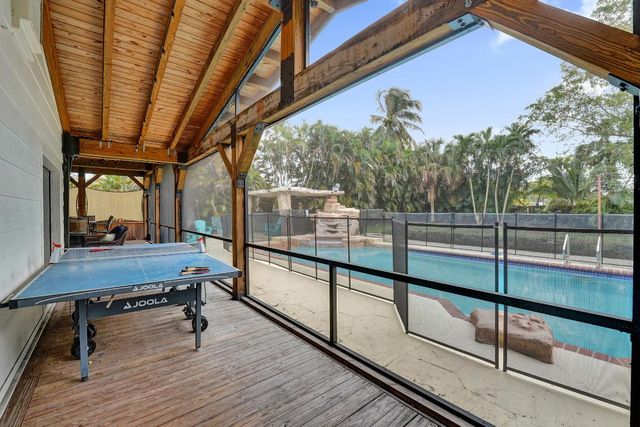 5612 Harding Street, Hollywood, FL 33021