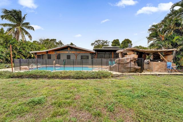 5612 Harding Street, Hollywood, FL 33021