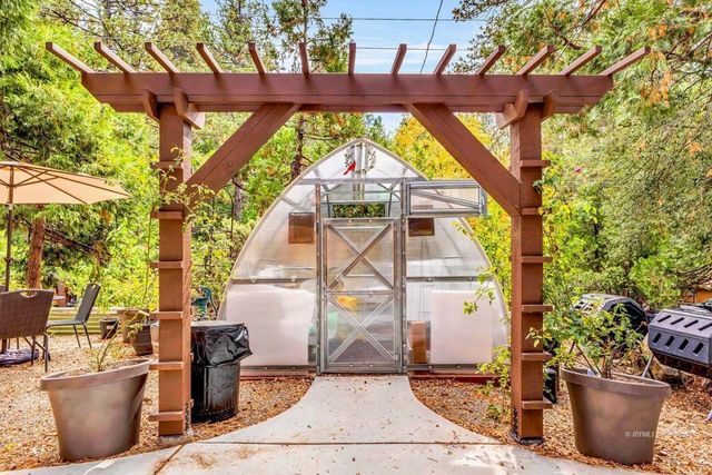 52146 Acorn Lane, Idyllwild, CA 92549