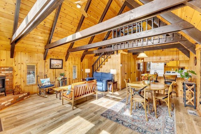 52146 Acorn Lane, Idyllwild, CA 92549