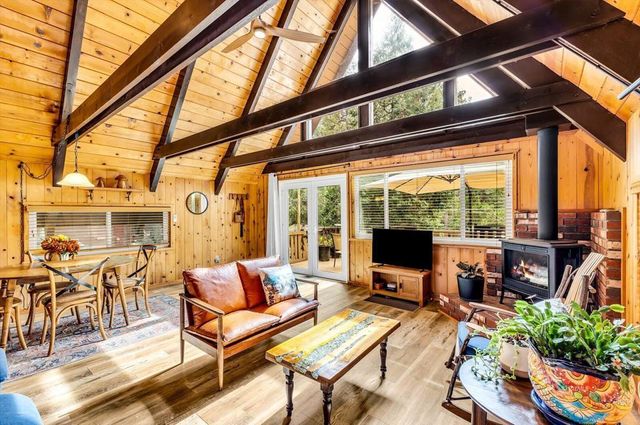 52146 Acorn Lane, Idyllwild, CA 92549