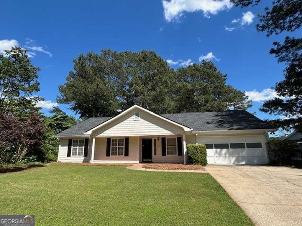 1303 Chandler Court NW, Acworth, GA 30102