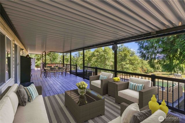 153 Claudine Court, Kelso, WA 98626