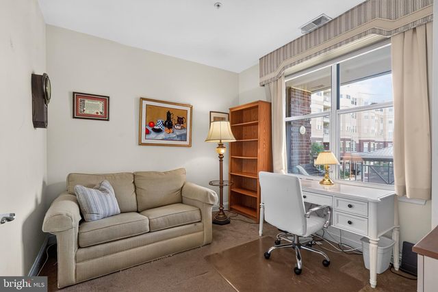 2105 WINDROW DR, Princeton, NJ 08540