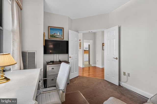 2105 WINDROW DR, Princeton, NJ 08540