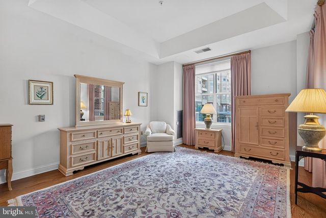 2105 WINDROW DR, Princeton, NJ 08540