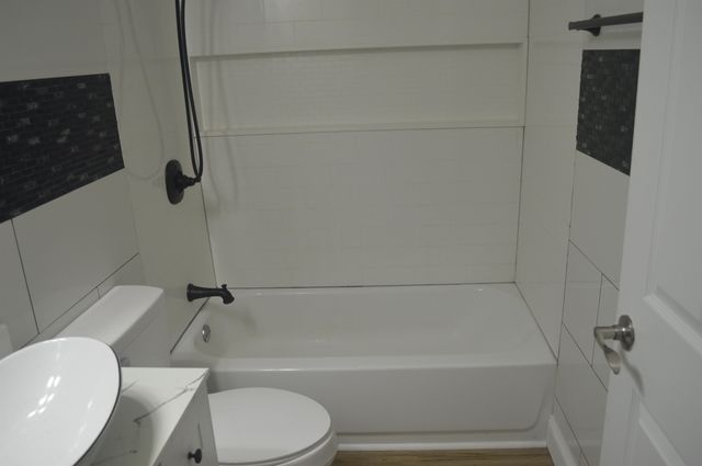 4356 Bayshore Dr., Little River, SC 29566