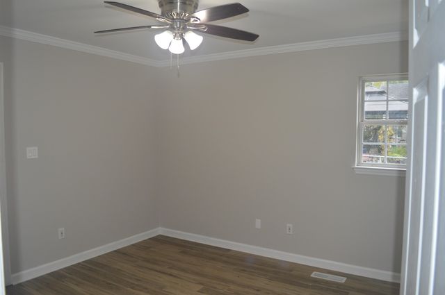 4356 Bayshore Dr., Little River, SC 29566