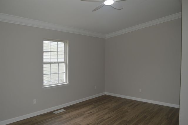 4356 Bayshore Dr., Little River, SC 29566