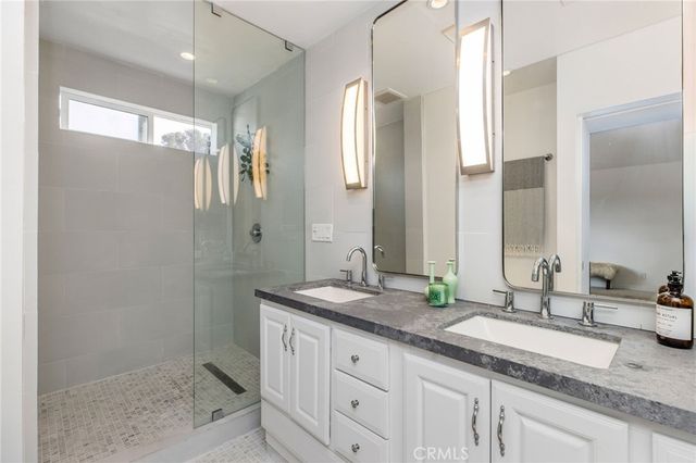 8204 Calabar Avenue, Playa Del Rey, CA 90293
