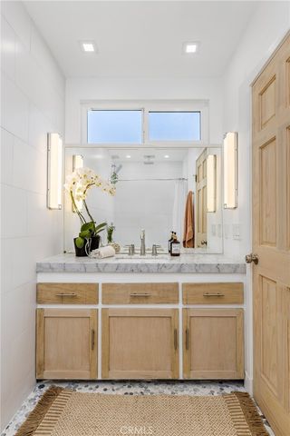 8204 Calabar Avenue, Playa Del Rey, CA 90293