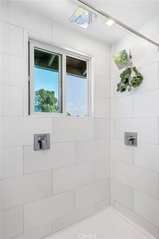 8204 Calabar Avenue, Playa Del Rey, CA 90293