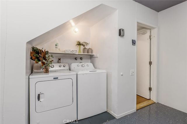 8204 Calabar Avenue, Playa Del Rey, CA 90293