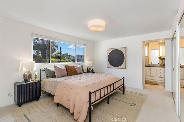 8204 Calabar Avenue, Playa Del Rey, CA 90293