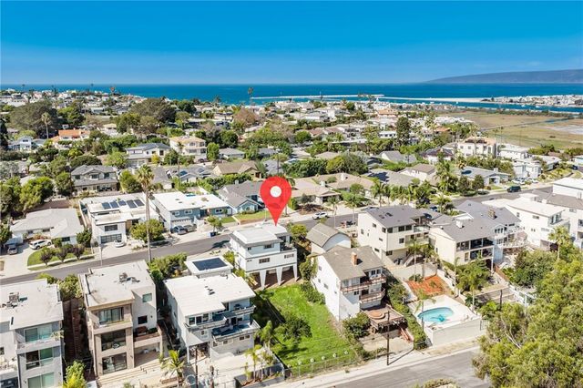8204 Calabar Avenue, Playa Del Rey, CA 90293