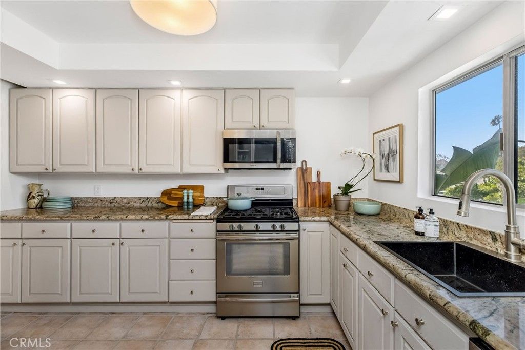 8204 Calabar Avenue, Playa Del Rey, CA 90293 — photo 4