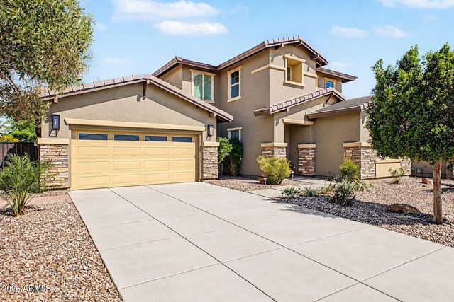 19216 W DENTON Street, Litchfield Park, AZ 85340