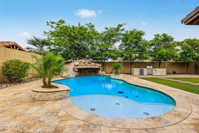 19216 W DENTON Street, Litchfield Park, AZ 85340