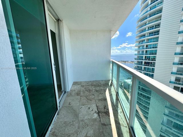 2101 Brickell Ave 2411, Miami, FL 33129