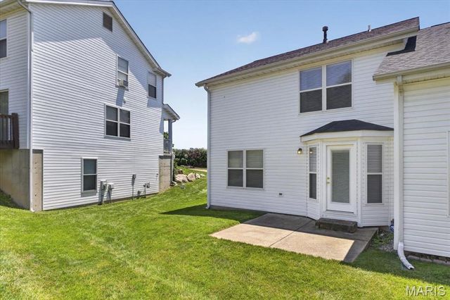 1007 Big Bend Crossing Drive, Manchester, MO 63088