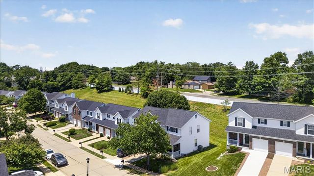 1007 Big Bend Crossing Drive, Manchester, MO 63088