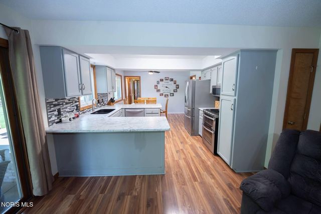 3465 Fieldbrooke Lane, Oregon, OH 43616