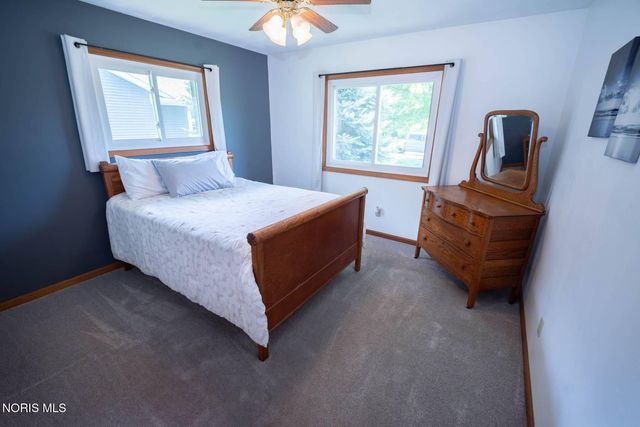 3465 Fieldbrooke Lane, Oregon, OH 43616